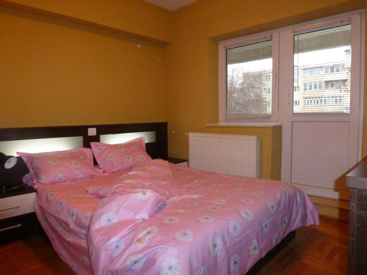 Apartament Zippi Republicii Rhbm Μπάια Μάρε Εξωτερικό φωτογραφία