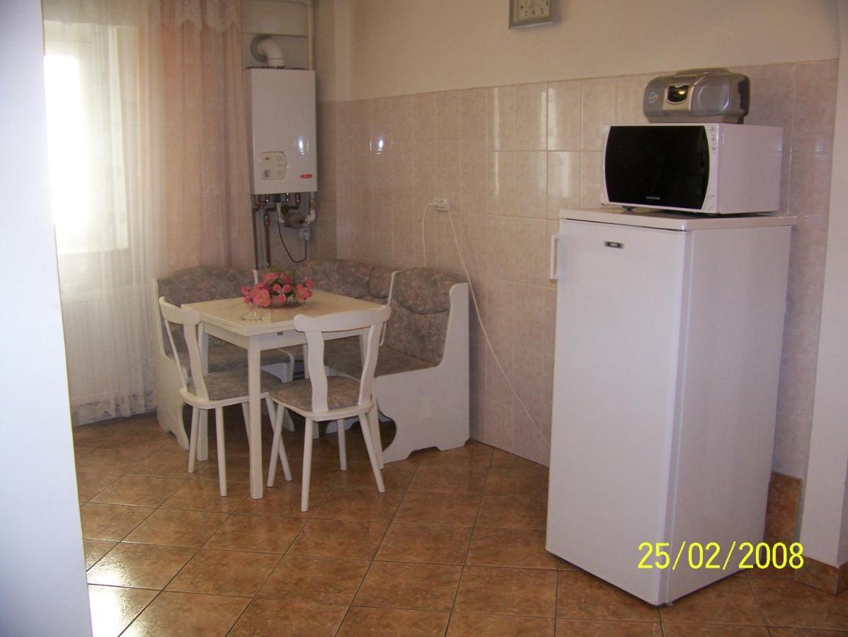 Apartament Zippi Republicii Rhbm Μπάια Μάρε Εξωτερικό φωτογραφία